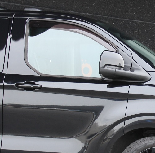 [198WD] Wind deflector side Ford Transit Custom Hybride 2024+